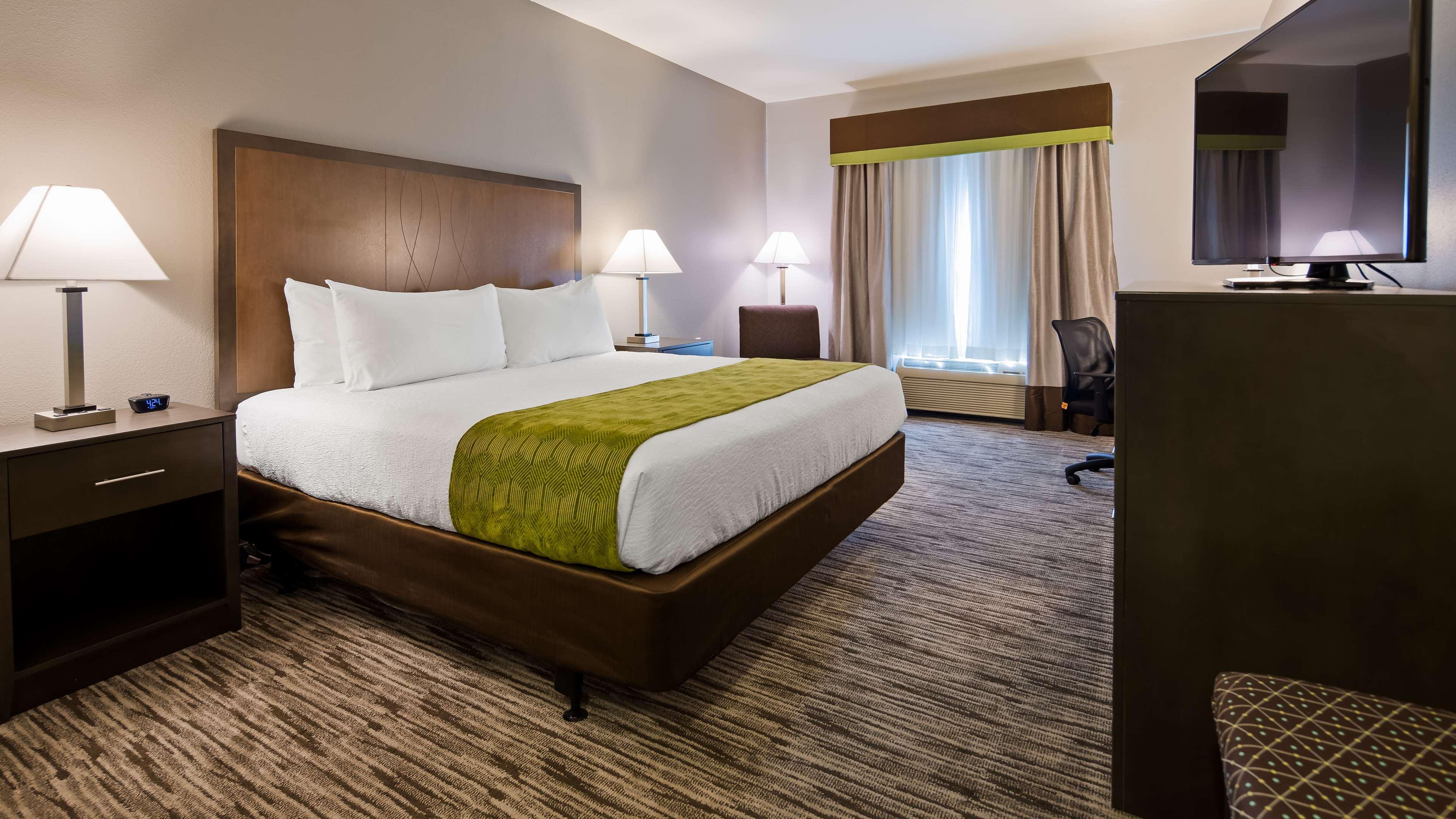 Best Western Plus Liberal Hotel & Suites Extérieur photo