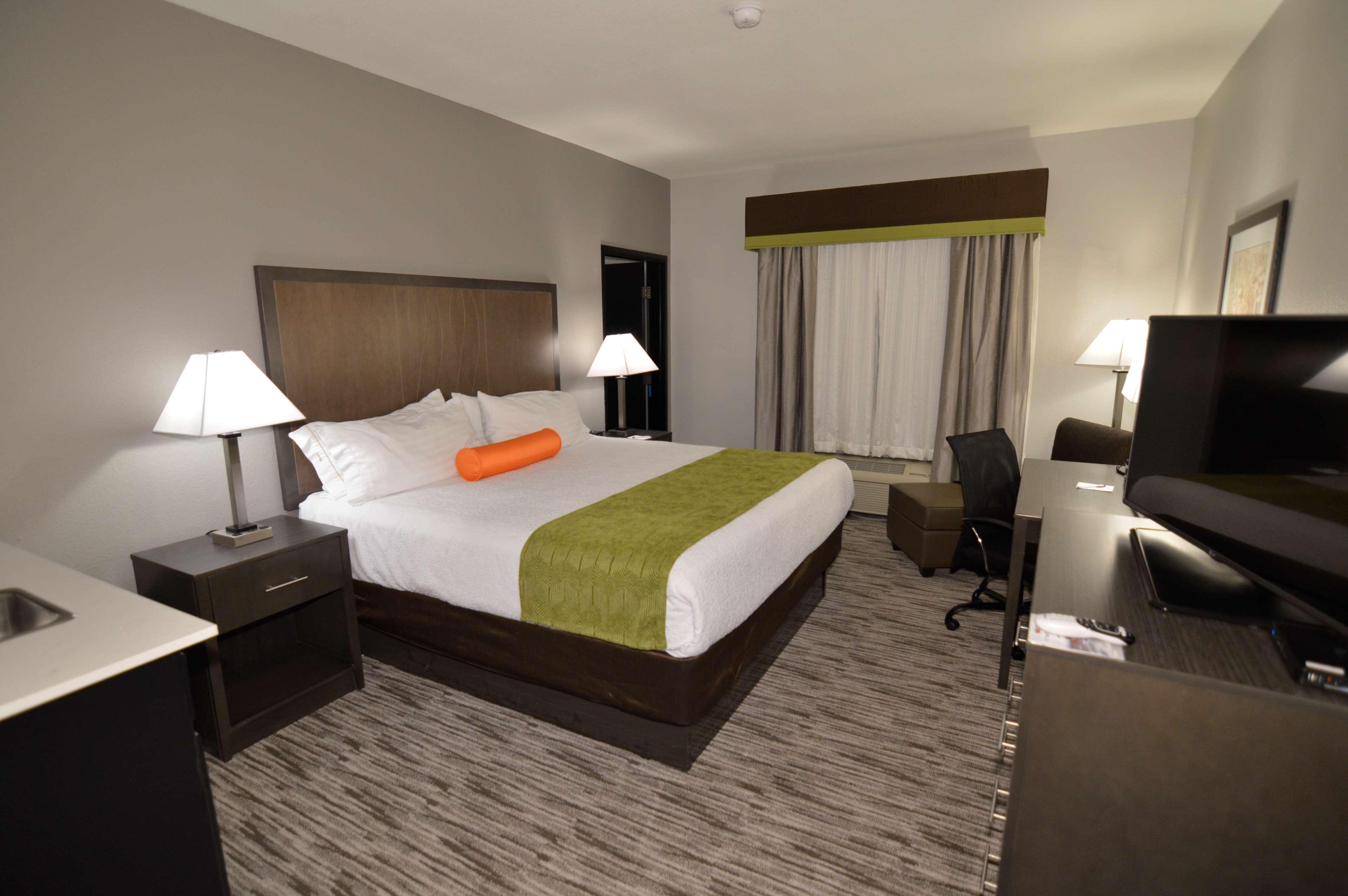 Best Western Plus Liberal Hotel & Suites Extérieur photo