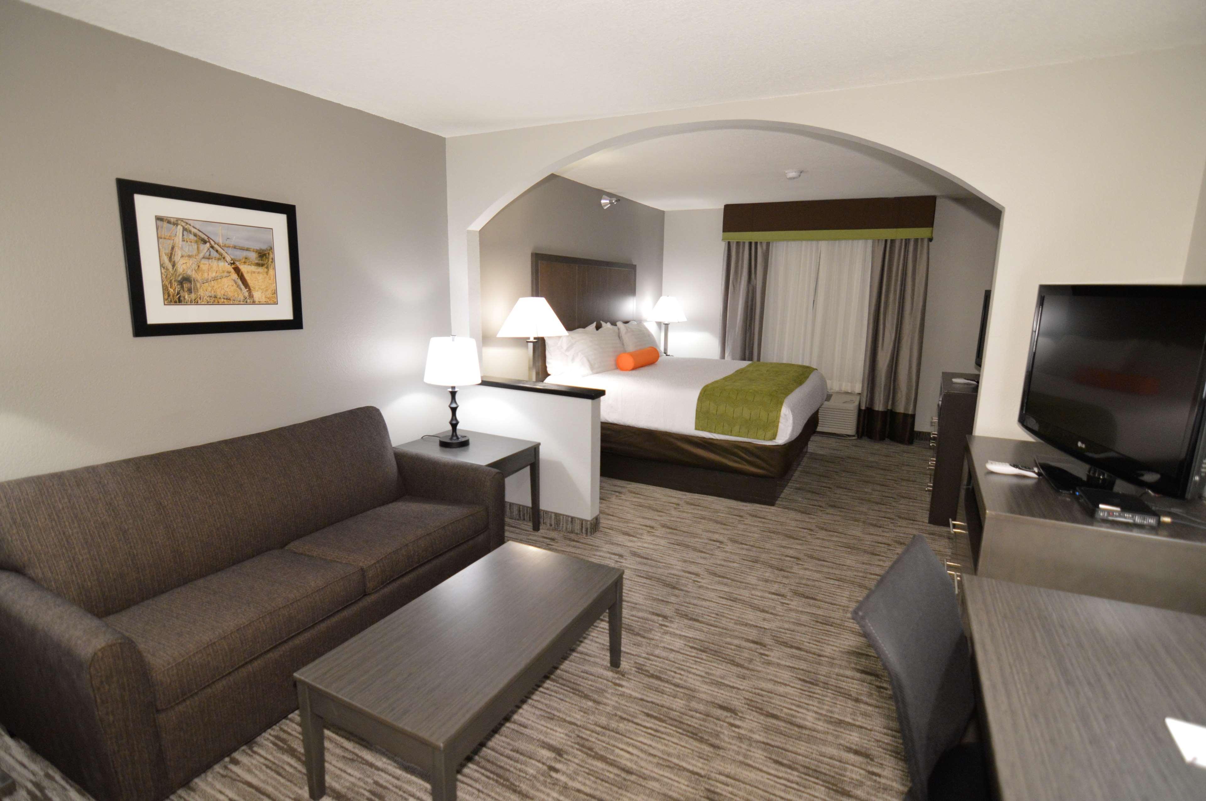 Best Western Plus Liberal Hotel & Suites Extérieur photo