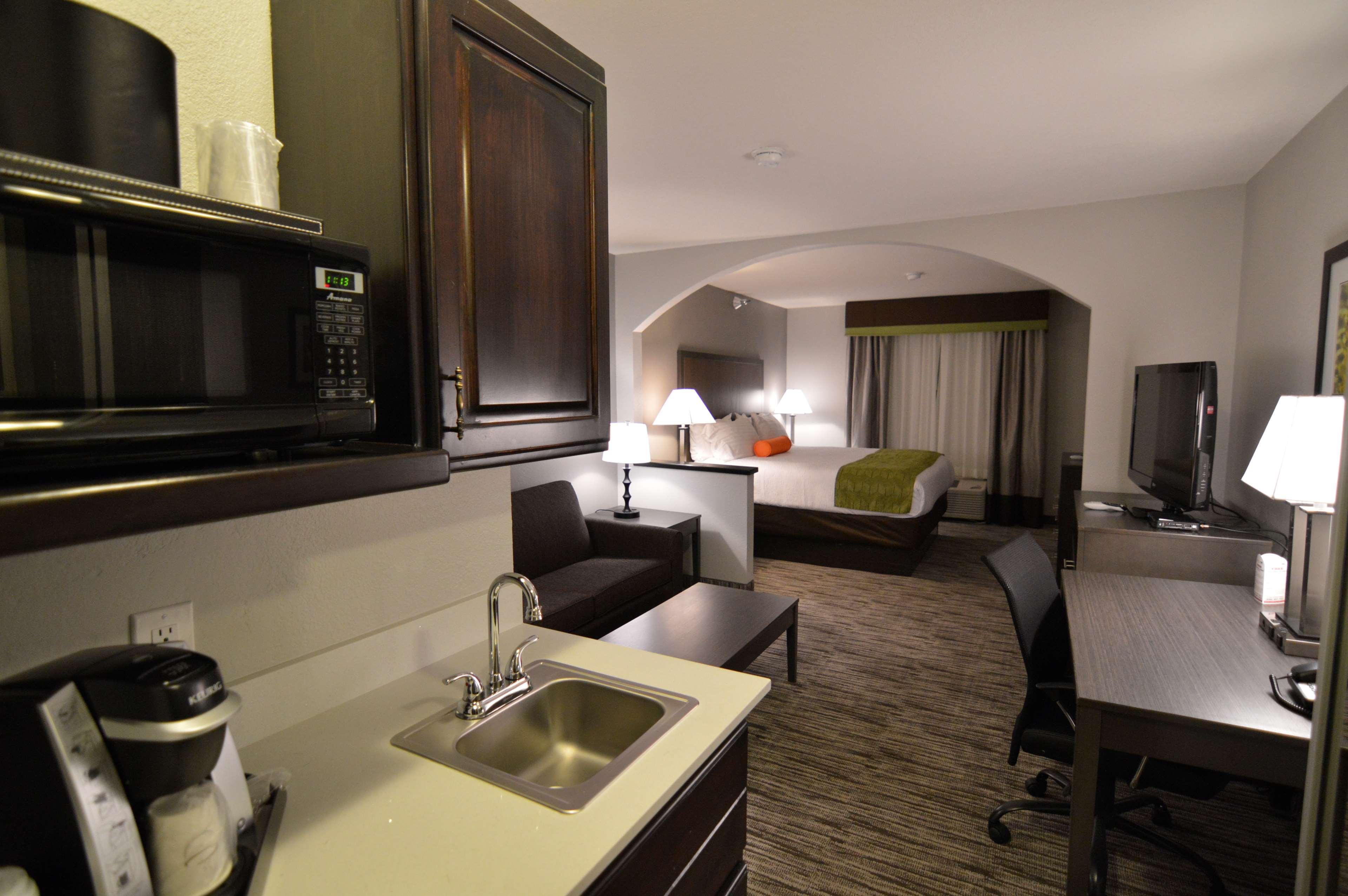 Best Western Plus Liberal Hotel & Suites Extérieur photo