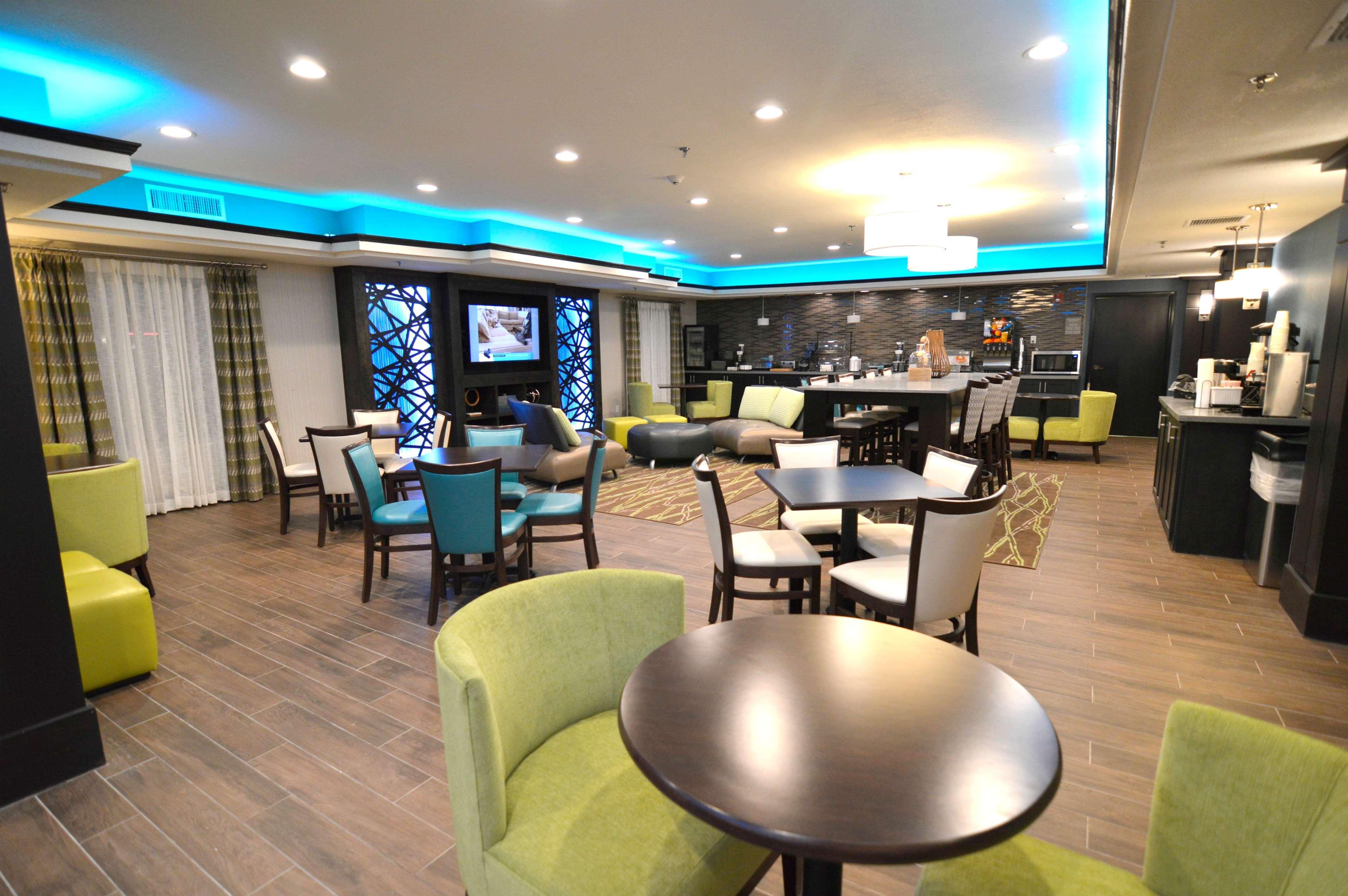 Best Western Plus Liberal Hotel & Suites Extérieur photo